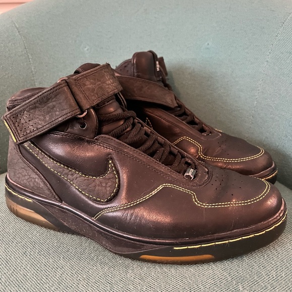 *Limited Edition* Nike Air Forces (size 10.5) - Picture 1 of 7
